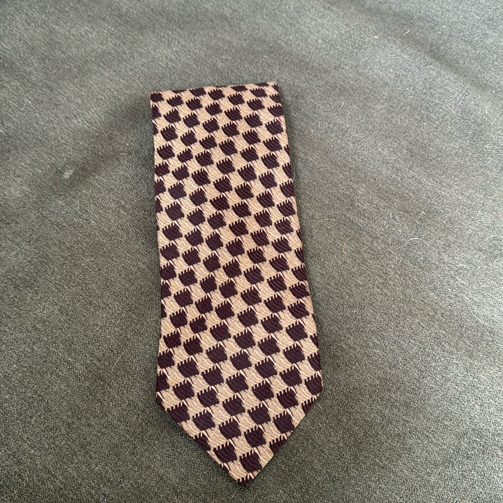 Giorgio Armani Cravatte Neck Tie